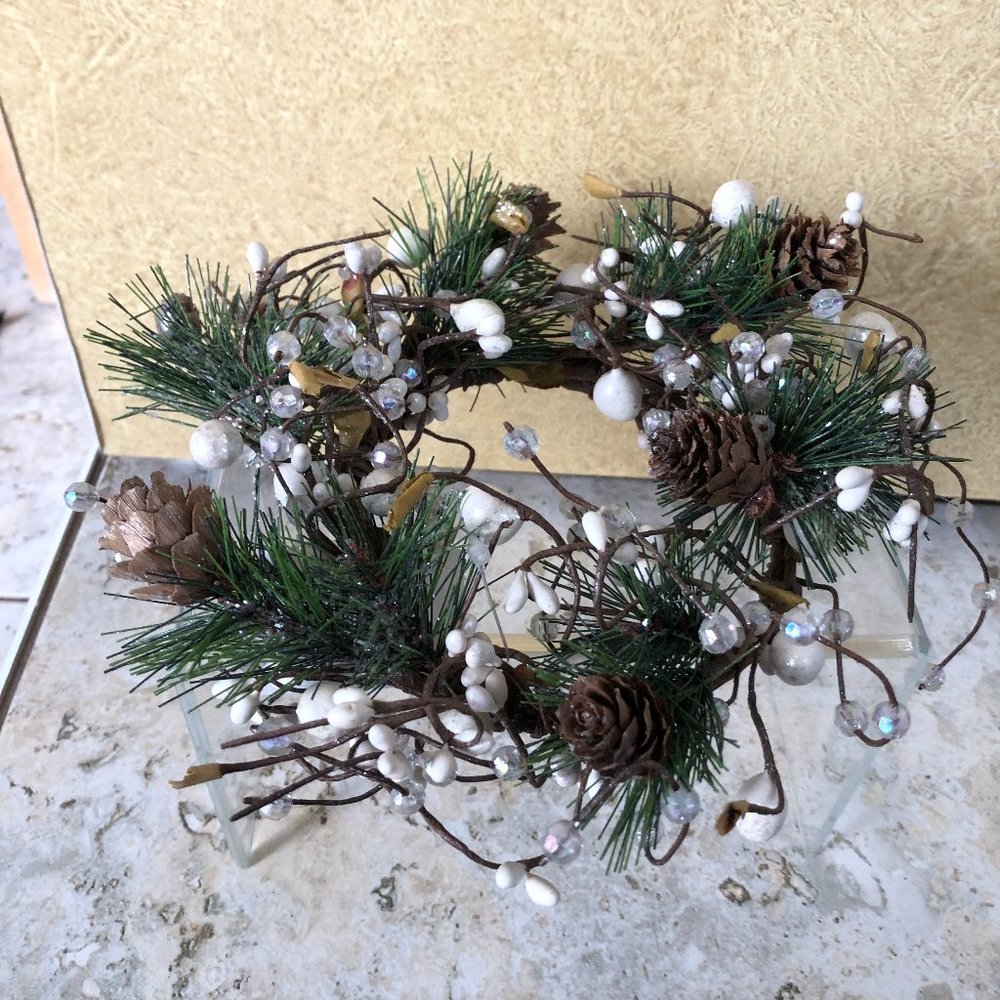 Rustic White Pip Berry Bells Candle Ring 5" Opening Pillar Jar Setting and Decor